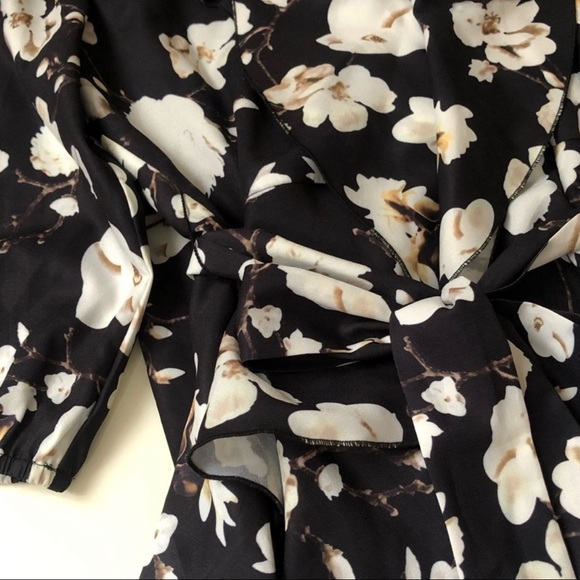 Alice & Olivia Kye Dress, Holiday Blossom, EUC - Picture 5 of 8